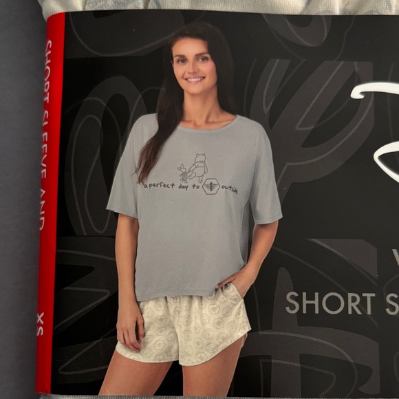 Disney Winnie the Pooh Gray Pajama Set - Picture 3 of 3